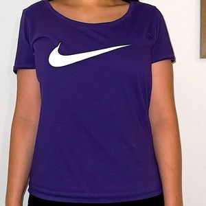 Nike short sleeve